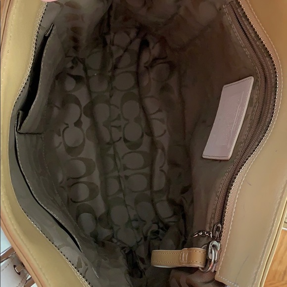 Coach letter purse - Picture 3 of 13